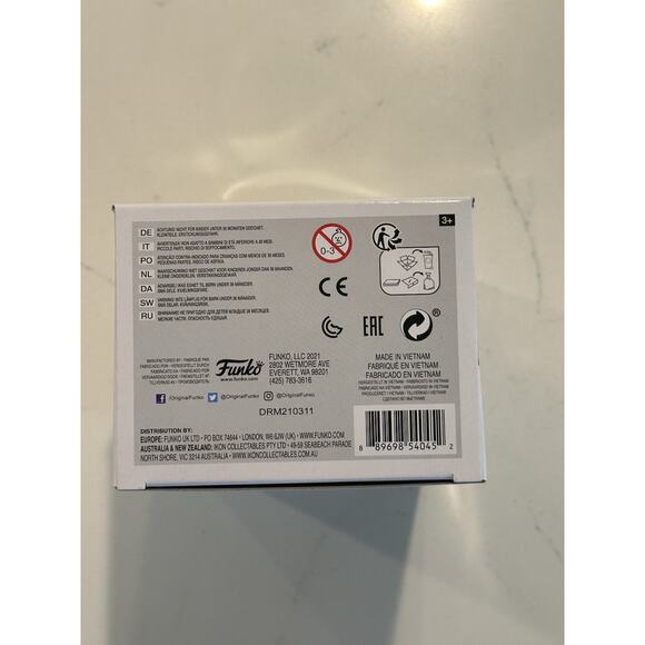 Funko Pop Seinfeld Kramer Good Cop 1093 Vaulted New #2 - Picture 7 of 9